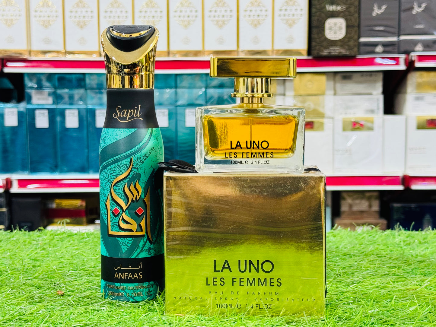 LA UNO by fragrance world 100 ML one spray gift (allow to open)